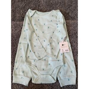 Baby Unisex 24M 2‎ Piece Set. Bodysuit & Pants. New! Cloud Island